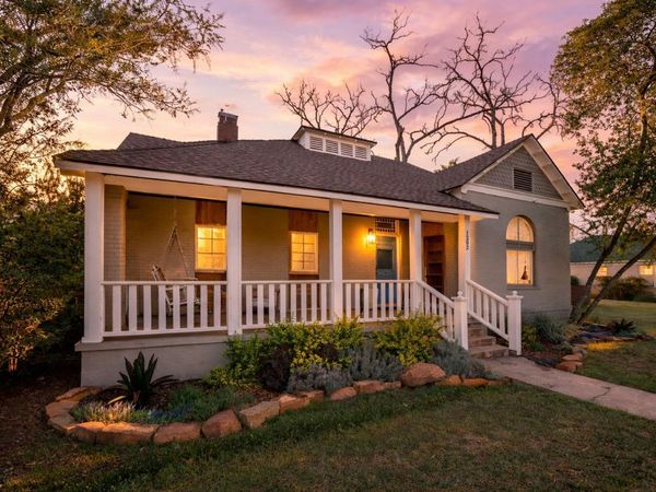 1202 Pecan ST, Bastrop, TX 78602