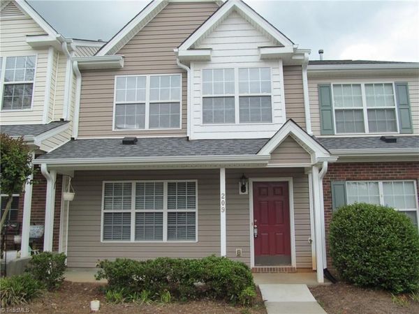 209 Malamute Lane, Greensboro, NC 27407