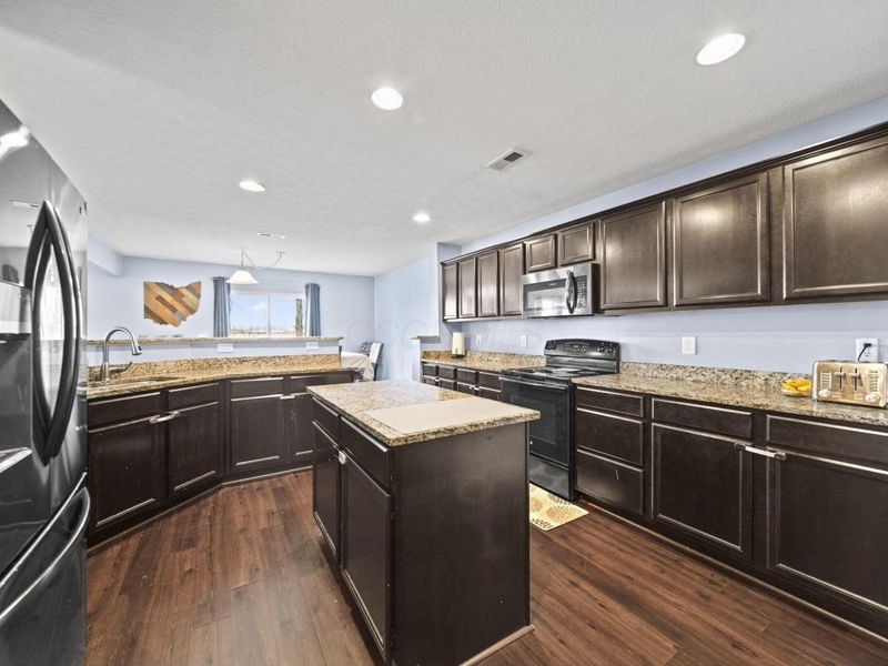 4405 Coble Glen Lane , Canal Winchester, OH 43110 Photo 7