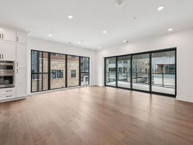 2842 Gunnison Drive , Unit 204, Columbus, OH 43228 Photo 14