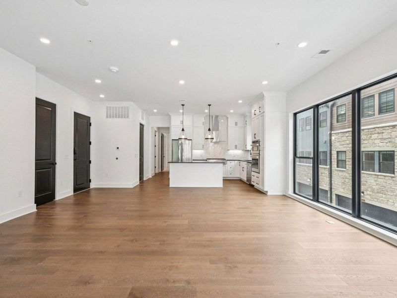 2842 Gunnison Drive , Unit 204, Columbus, OH 43228 Photo 16