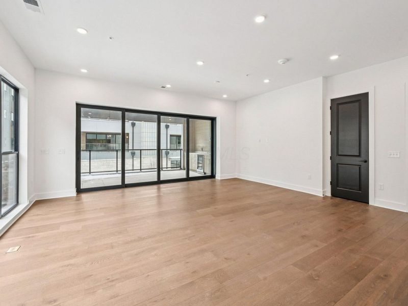 2842 Gunnison Drive , Unit 204, Columbus, OH 43228 Photo 19