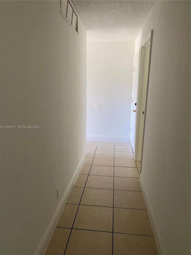 4453 Treehouse Ln, Unit C15, Tamarac, FL 33319 Photo