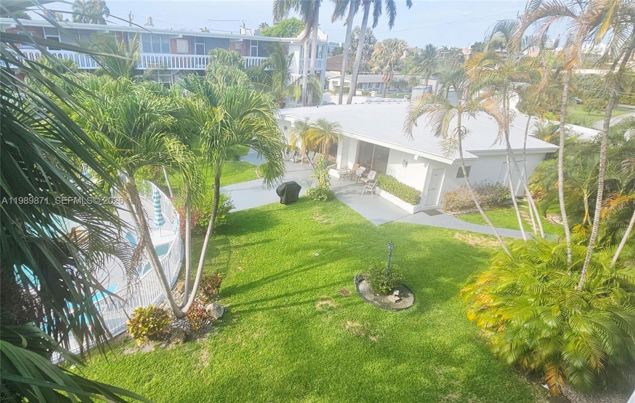 141 NE 10th Ave, Unit 22C, Hallandale Beach, FL 33009 Photo