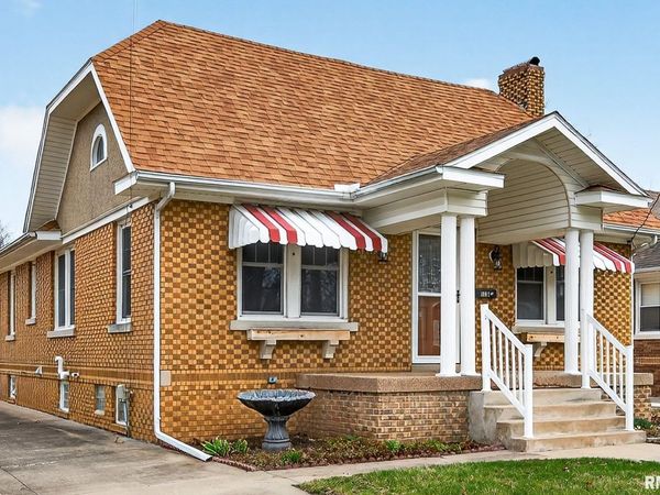 1061 BROWN Avenue, Galesburg, IL 61401