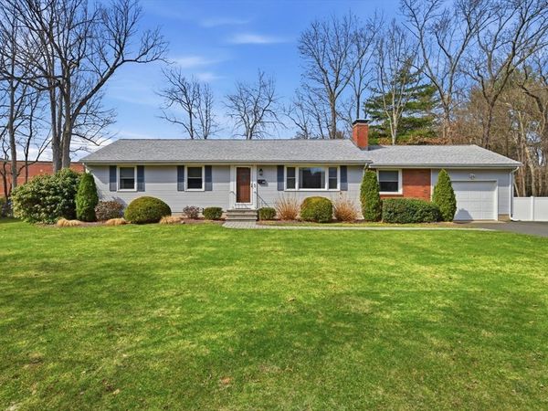 64 Brookwood Dr, Longmeadow, MA 01106