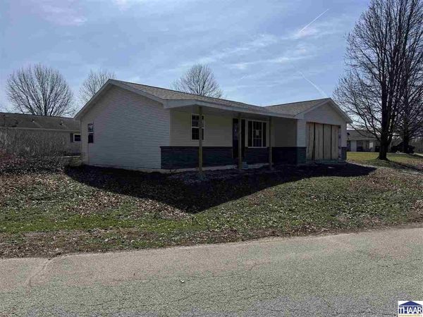 217 Olive Court, Rockville, IN 47872