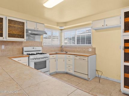 719 Palmwood Drive, Sparks, NV 89434 Photo