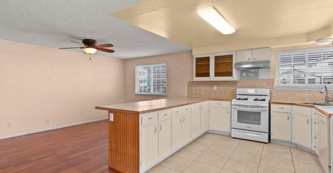 719 Palmwood Drive, Sparks, NV 89434 Photo