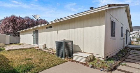 719 Palmwood Drive, Sparks, NV 89434 Photo