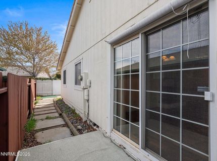 719 Palmwood Drive, Sparks, NV 89434 Photo