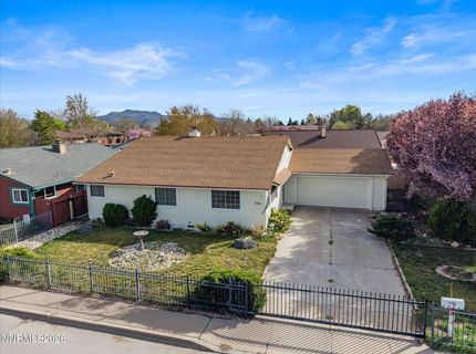 719 Palmwood Drive, Sparks, NV 89434 Photo