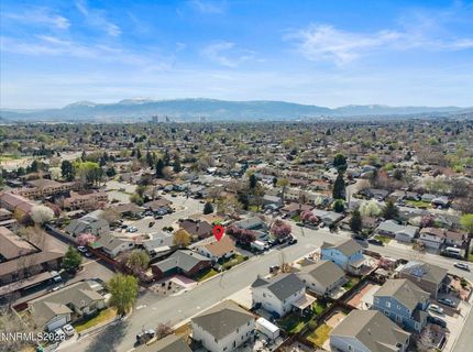 719 Palmwood Drive, Sparks, NV 89434 Photo