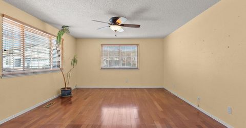 719 Palmwood Drive, Sparks, NV 89434 Photo