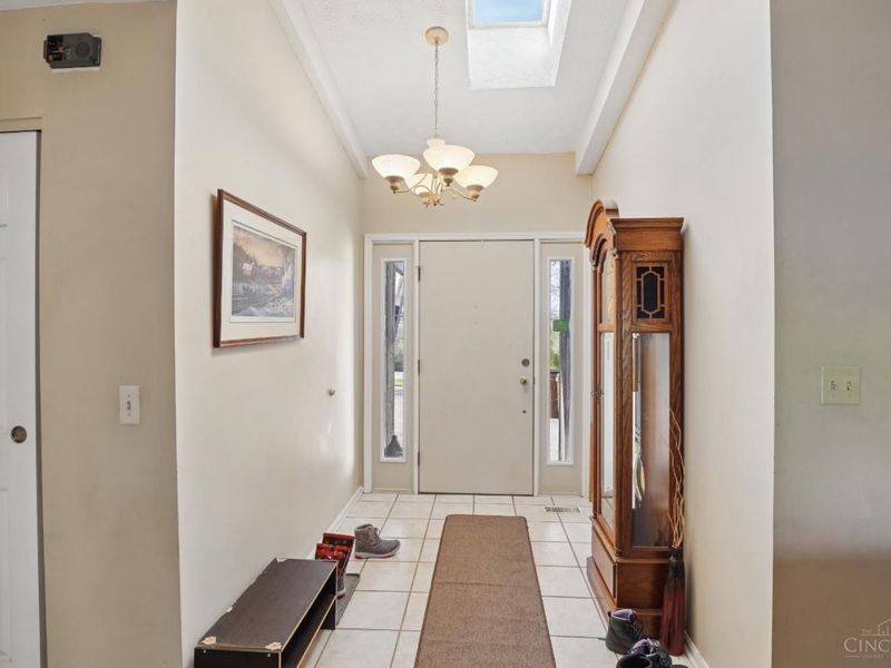 5574 Tylersville Road, West Chester, OH 45069 Photo 5