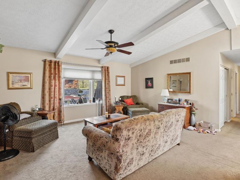 5574 Tylersville Road, West Chester, OH 45069 Photo 7