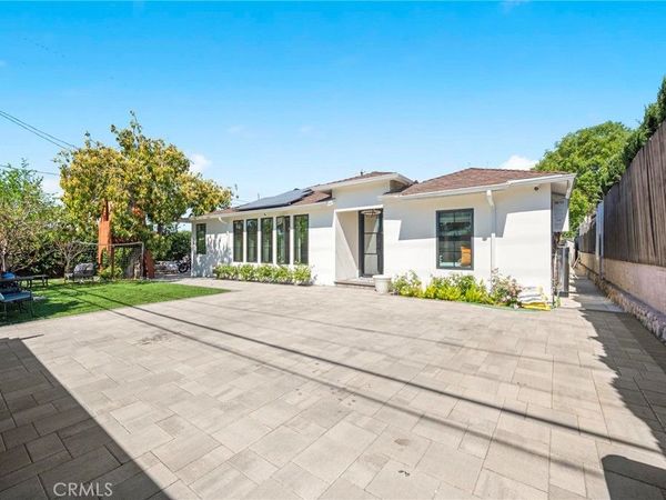 7911 Hillrose Street, Sunland, CA 91040