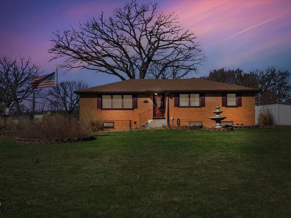 3230 N Glenn Road , Bourbonnais, IL 60914