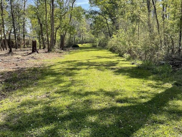 804 Cee Bee Street, Robertsdale, AL 36567