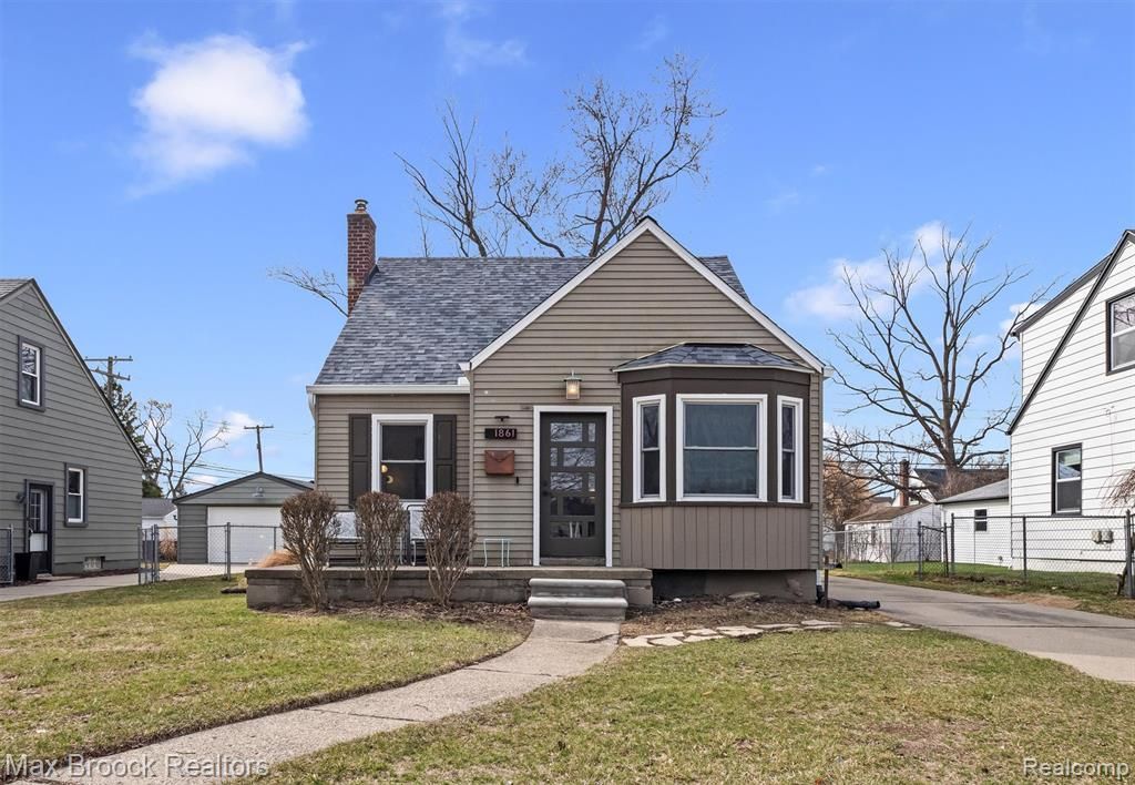 1861 Larkmoor Boulevard, Berkley, MI 48072 Main Photo