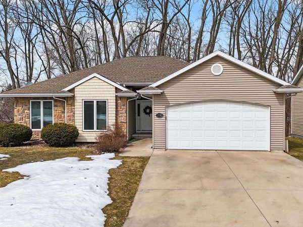 2718 W INDEPENDENCE COURT, Appleton, WI 54914