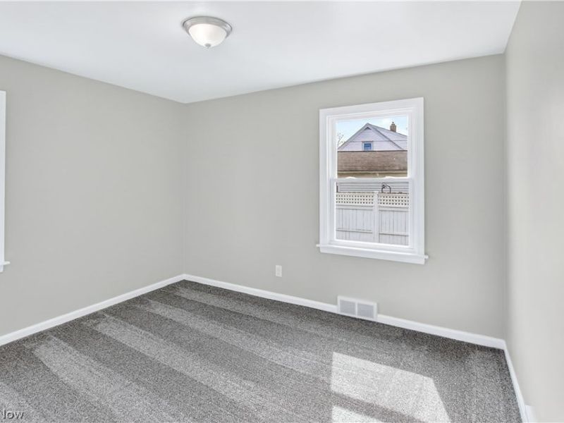 2966 Cleveland Boulevard , Lorain, OH 44052 Photo 15