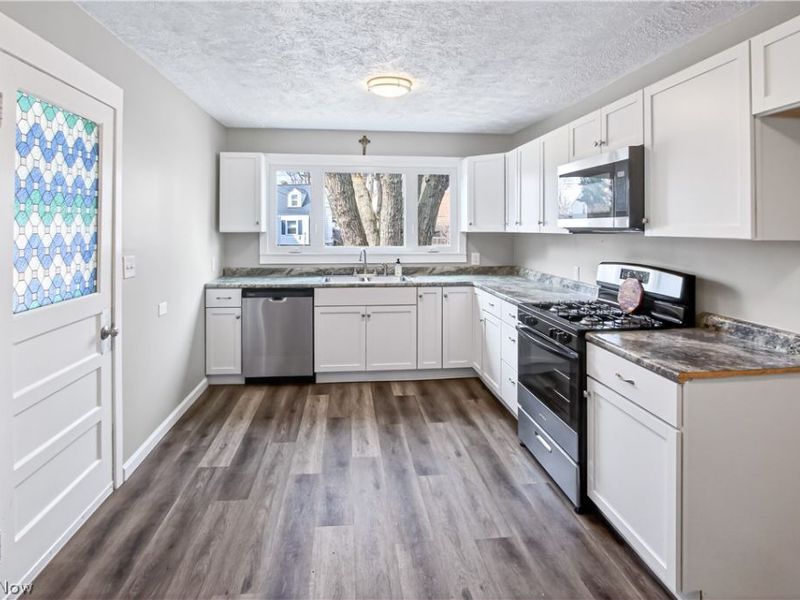 2966 Cleveland Boulevard , Lorain, OH 44052 Photo 3