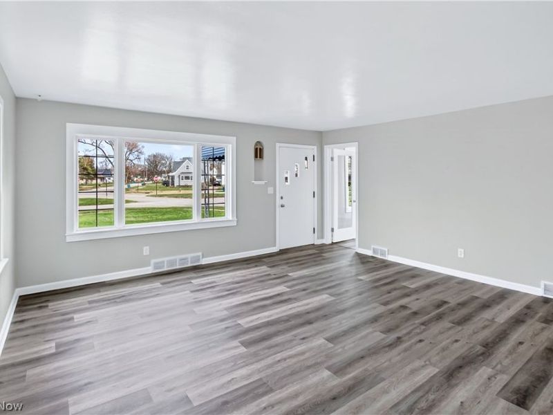 2966 Cleveland Boulevard , Lorain, OH 44052 Photo 9