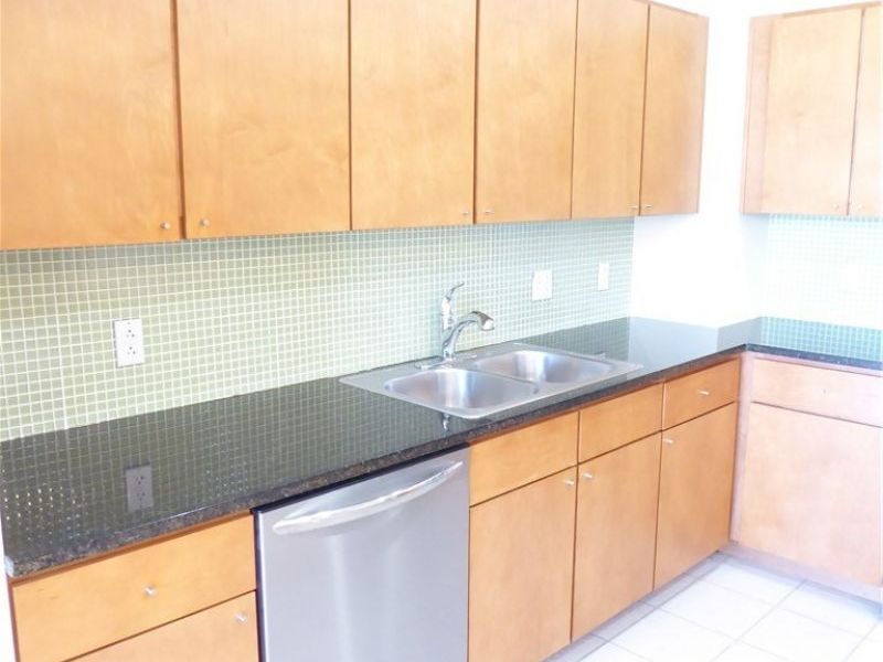 2030 Euclid Avenue, Unit 201, Cleveland, OH 44115 Photo 10