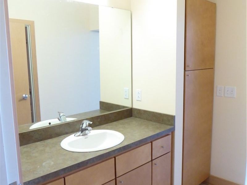 2030 Euclid Avenue, Unit 201, Cleveland, OH 44115 Photo 25