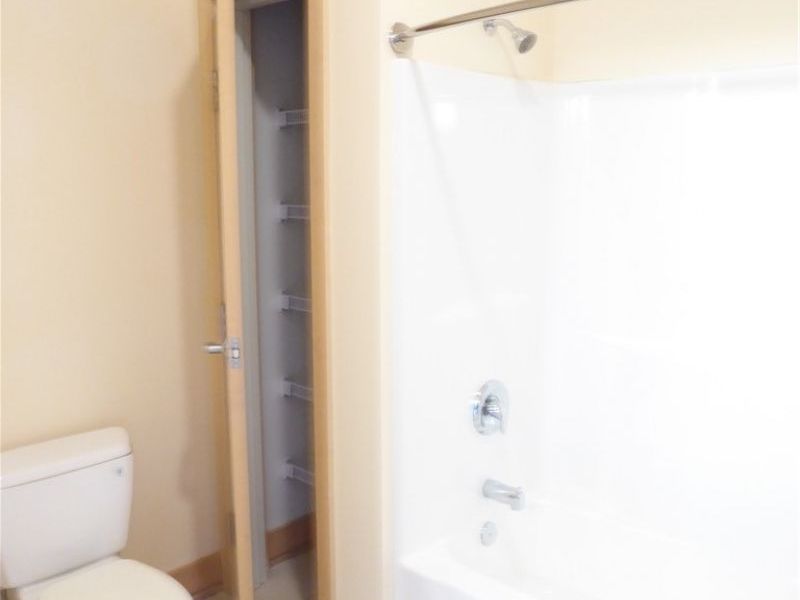 2030 Euclid Avenue, Unit 201, Cleveland, OH 44115 Photo 26