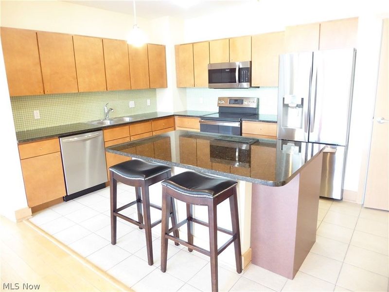 2030 Euclid Avenue, Unit 201, Cleveland, OH 44115 Photo 5