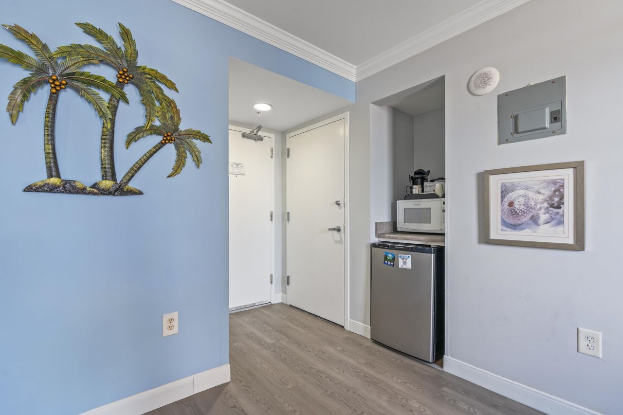 2201 S Ocean Blvd.  Photo 10