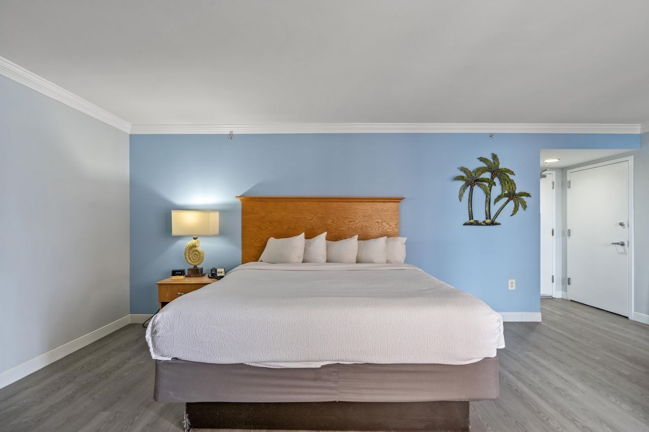 2201 S Ocean Blvd.  Photo 6