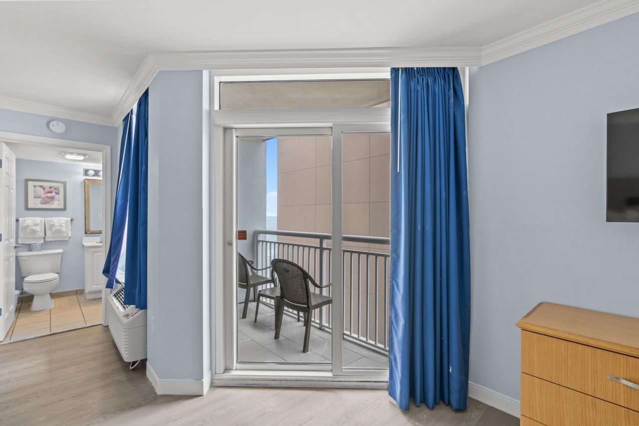 2201 S Ocean Blvd.  Photo 8