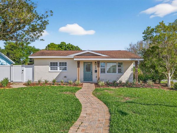 939 39TH AVENUE NE, ST PETERSBURG, FL 33703