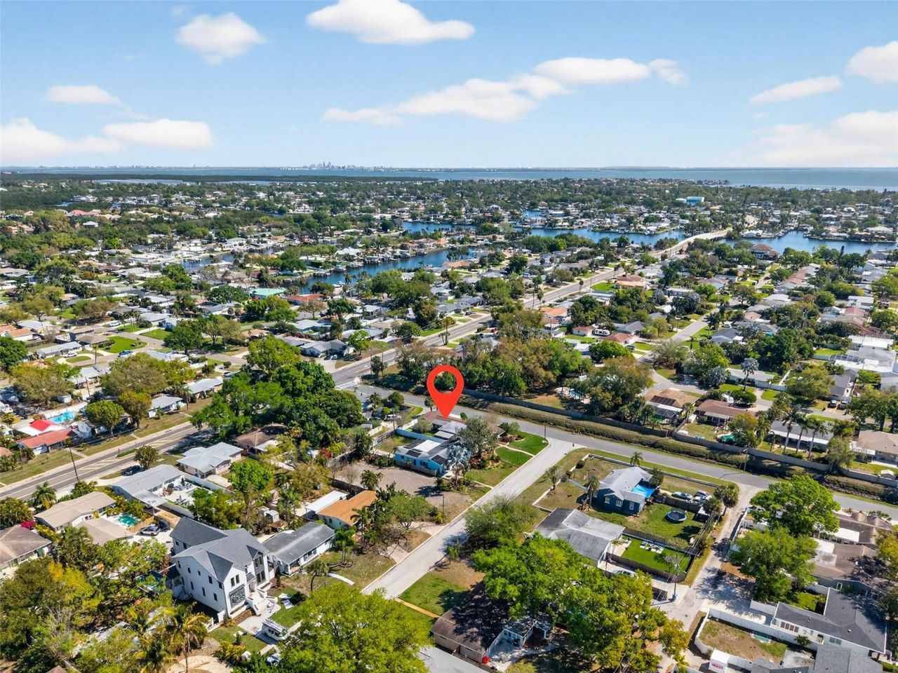 939 39th Avenue Ne, Saint Petersburg, FL 33703 Photo