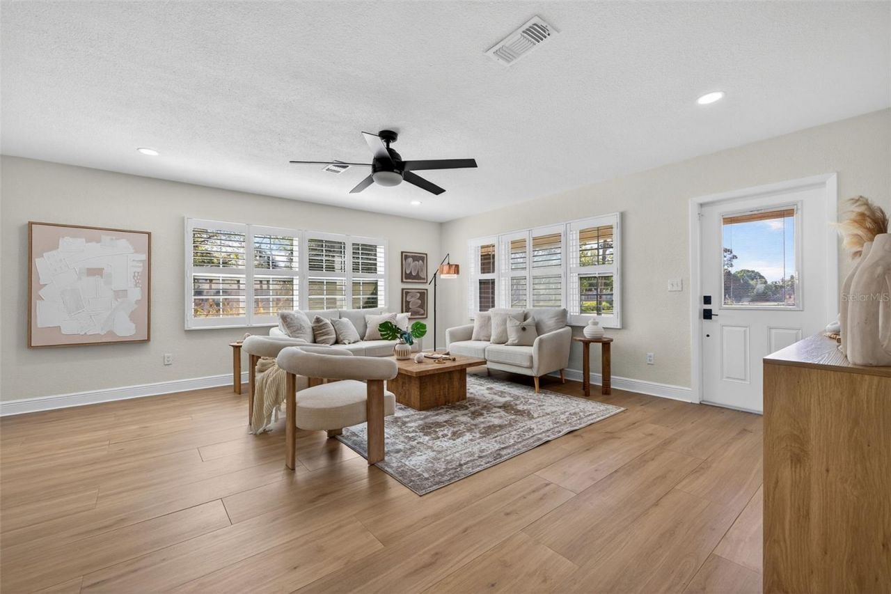 939 39th Avenue Ne, Saint Petersburg, FL 33703 Photo