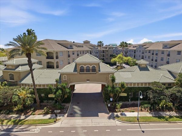 501 KNIGHTS RUN AVENUE , Unit 1320, TAMPA, FL 33602