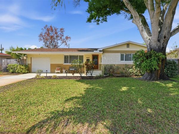 5665 34TH AVENUE N, ST PETERSBURG, FL 33710