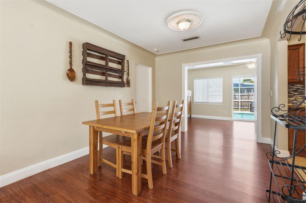 5665 34th Avenue N, Saint Petersburg, FL 33710 Photo