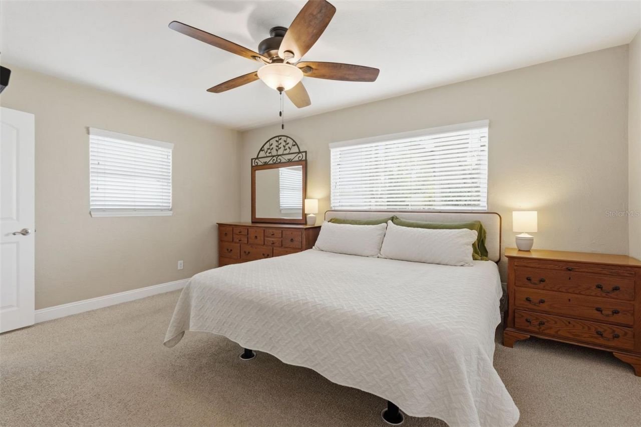 5665 34th Avenue N, Saint Petersburg, FL 33710 Photo