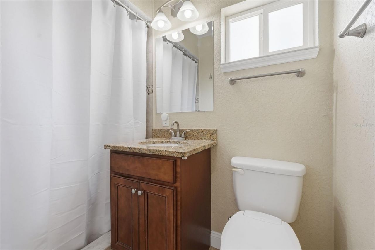 5665 34th Avenue N, Saint Petersburg, FL 33710 Photo