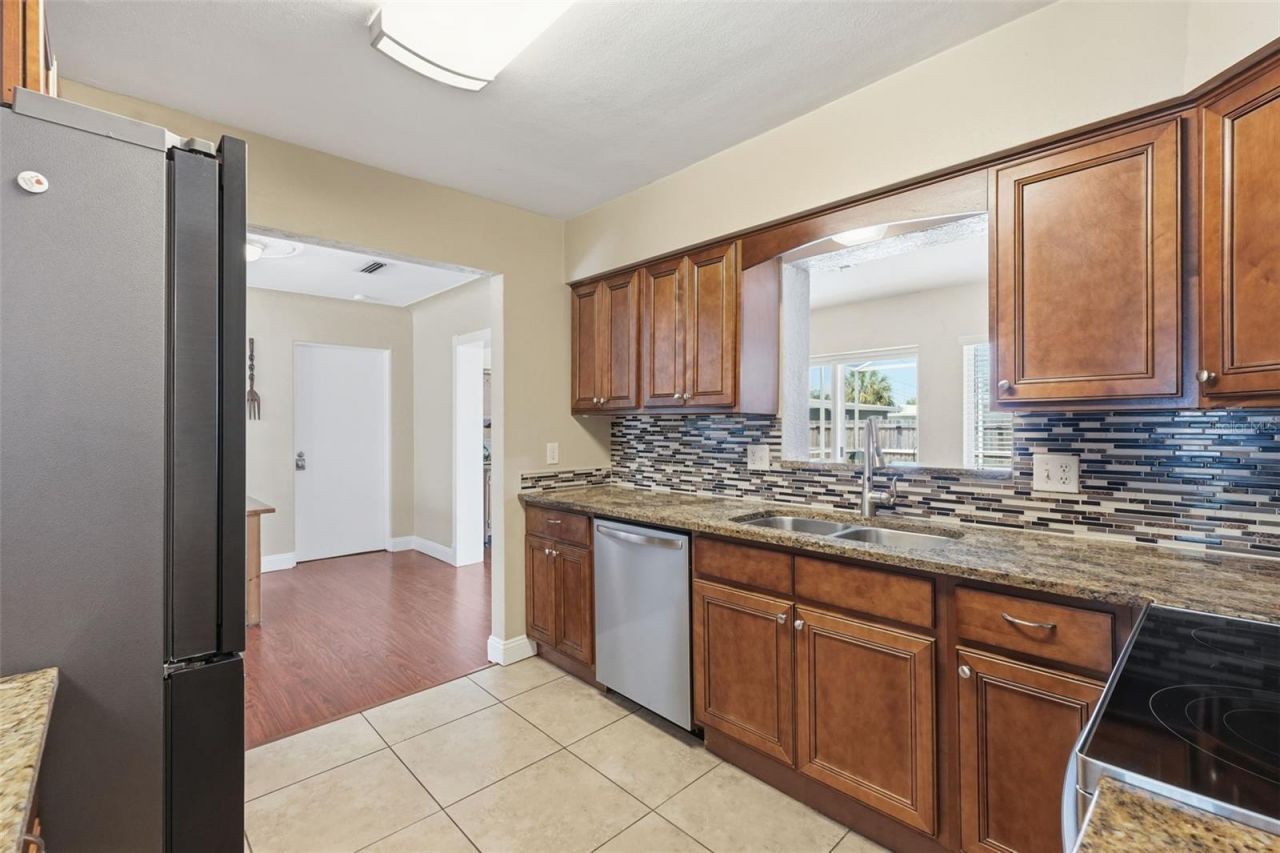 5665 34th Avenue N, Saint Petersburg, FL 33710 Photo