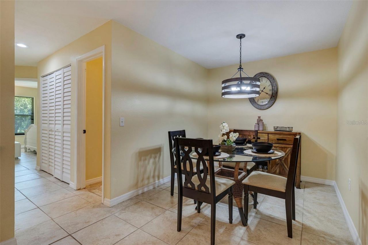 3001 58th Avenue S, Unit 1014, Saint Petersburg, FL 33712 Photo