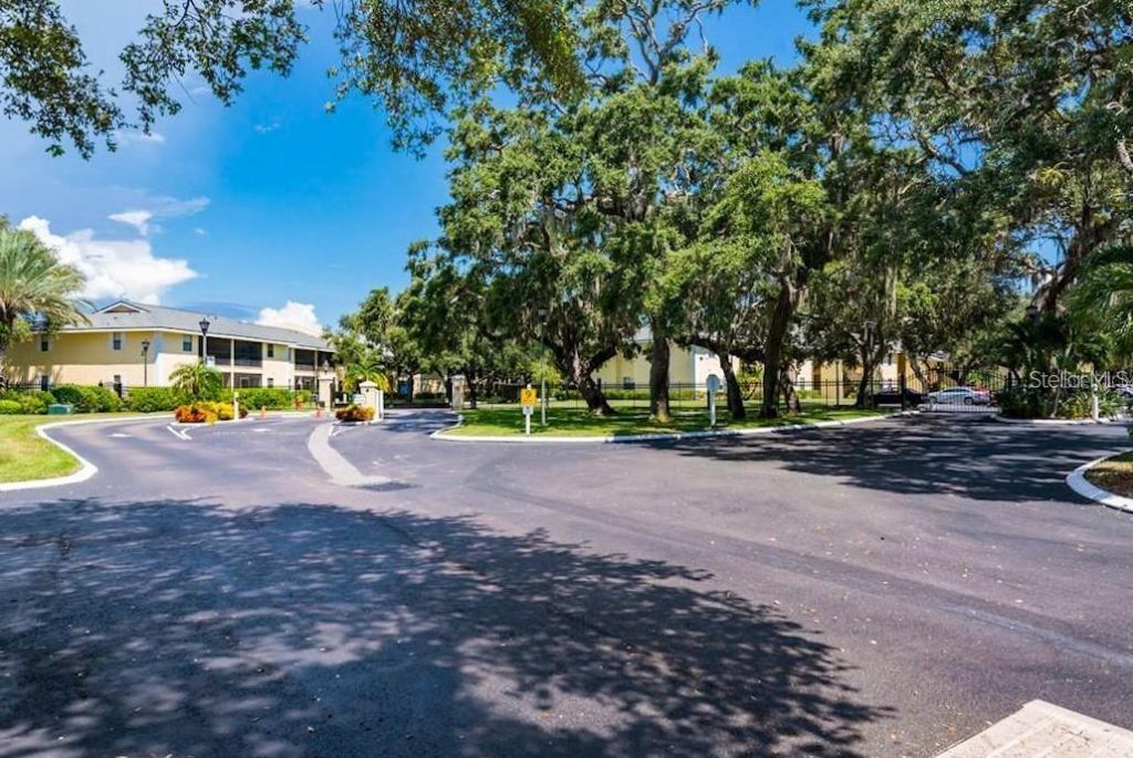 3001 58th Avenue S, Unit 1014, Saint Petersburg, FL 33712 Photo