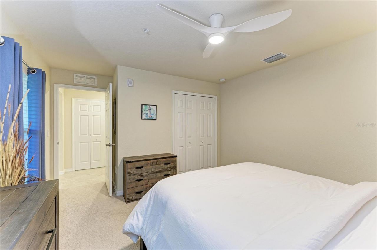 5558 Palmer Circle, Unit 205, Bradenton, FL 34211 Photo