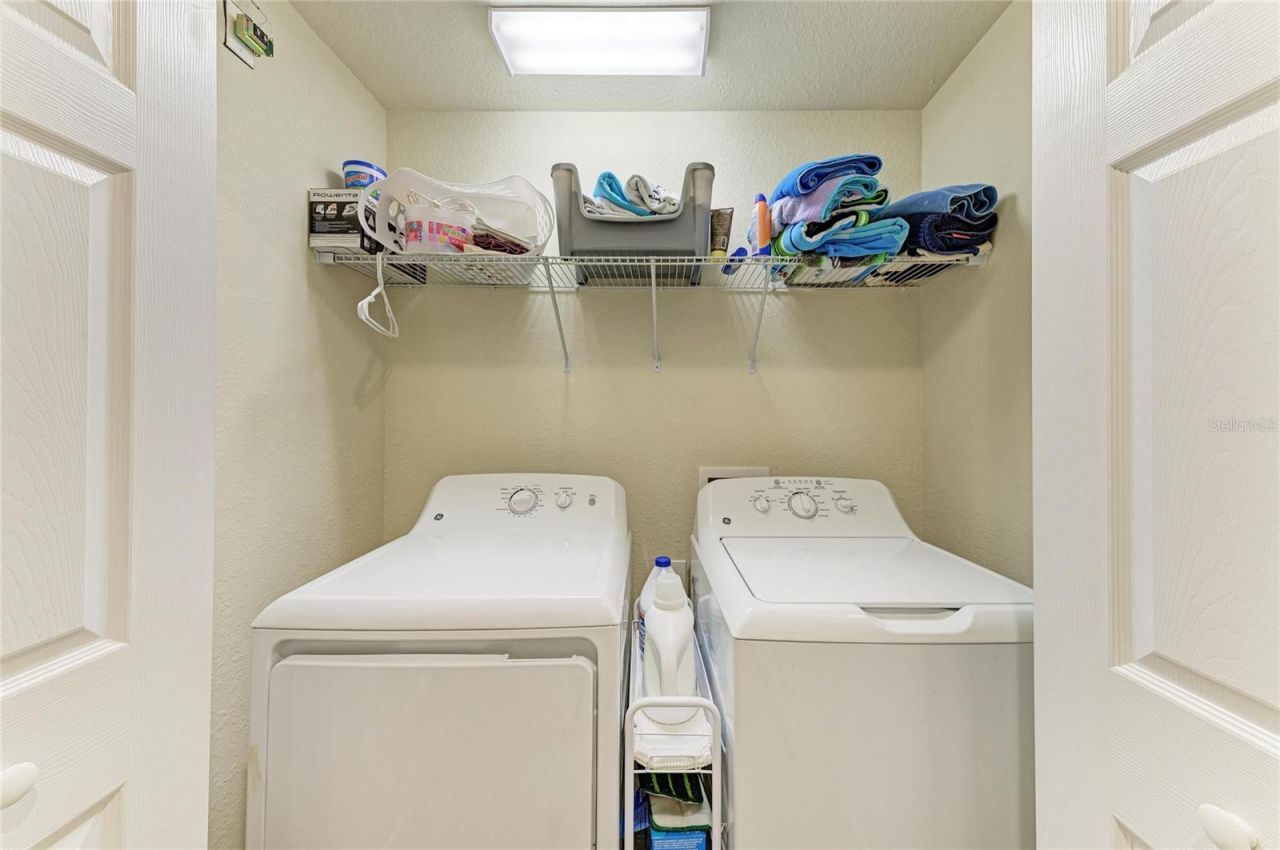 5558 Palmer Circle, Unit 205, Bradenton, FL 34211 Photo