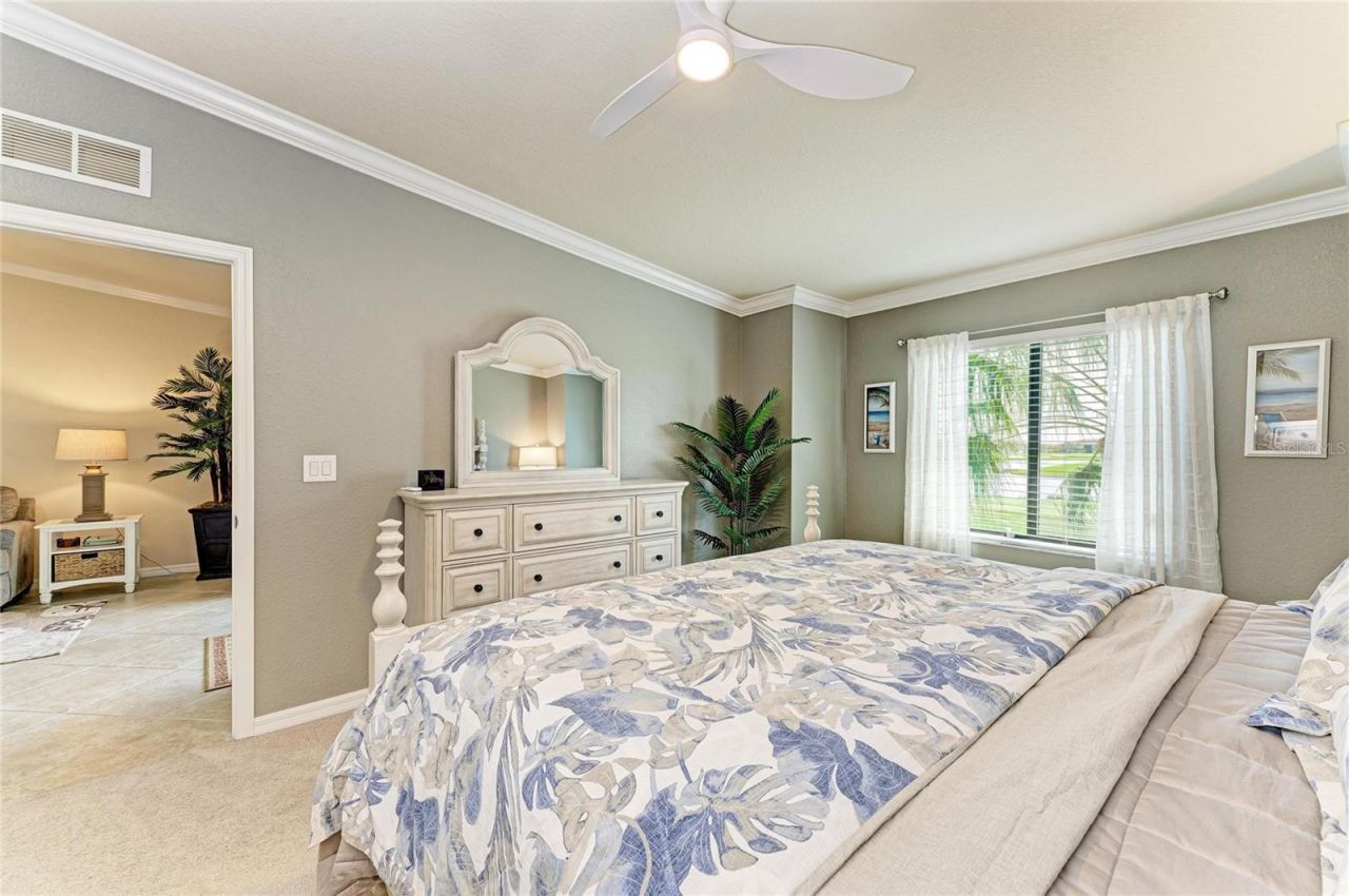 5558 Palmer Circle, Unit 205, Bradenton, FL 34211 Photo