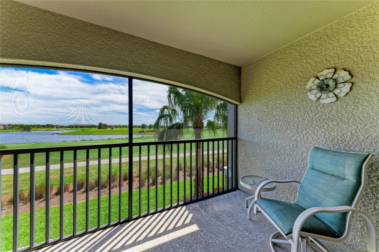 5558 Palmer Circle, Unit 205, Bradenton, FL 34211 Photo